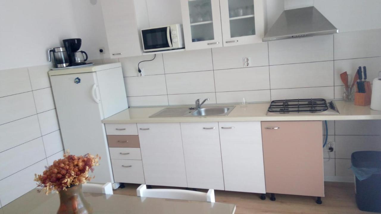 Ghedas Apartment